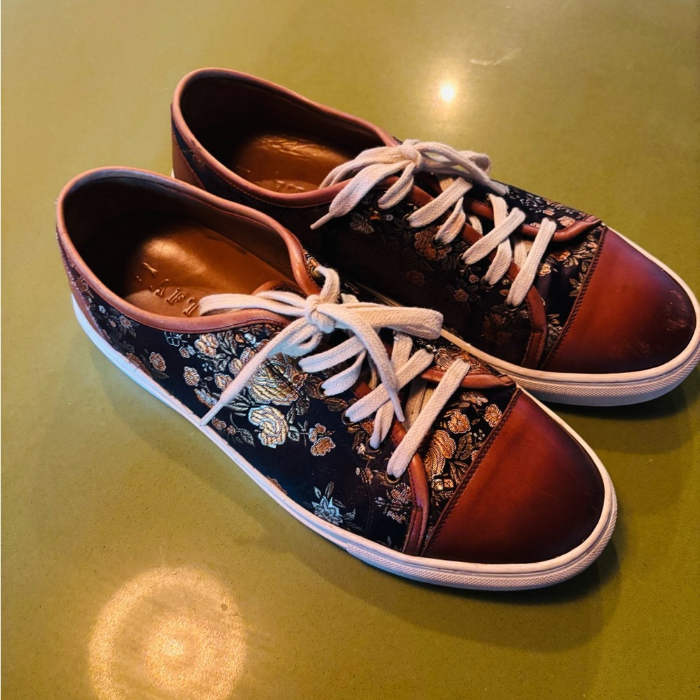 Taft Floral Patterned Sneakers with Brown Leather Accents